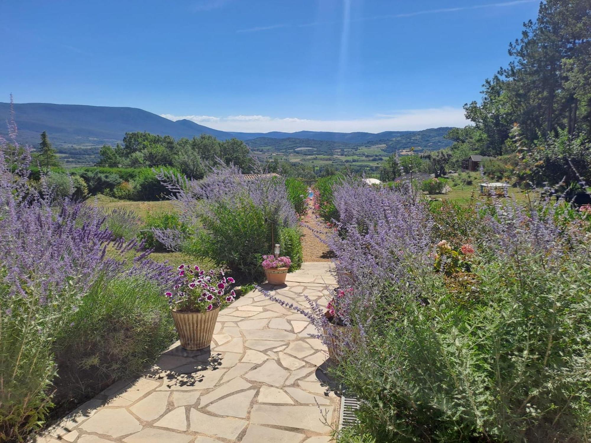 Les Cerises Bed and Breakfast Saint-Saturnin-d'Apt Buitenkant foto