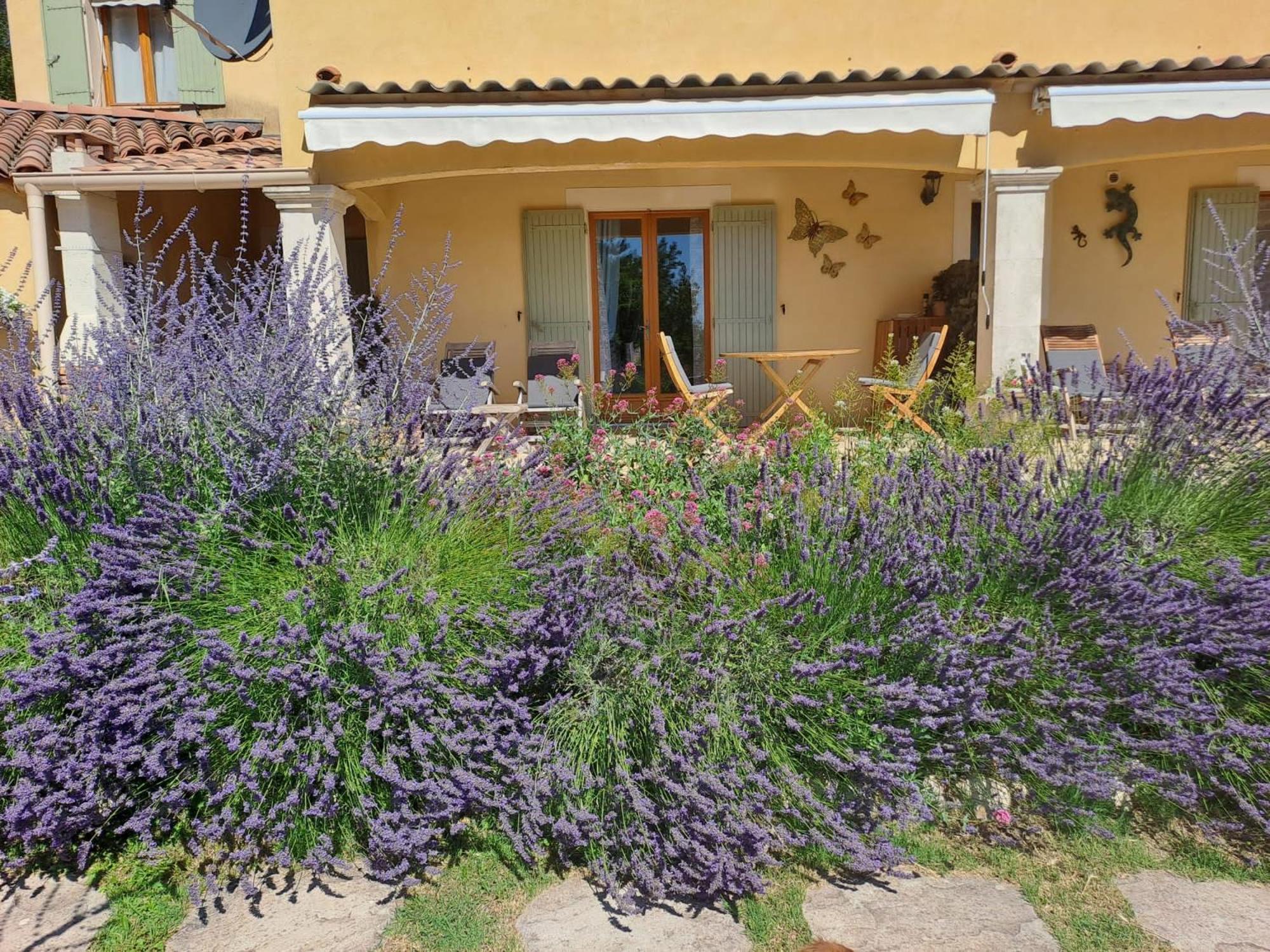 Les Cerises Bed and Breakfast Saint-Saturnin-d'Apt Buitenkant foto